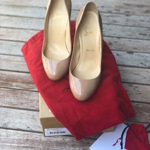 Patent Nude Christian Louboutin